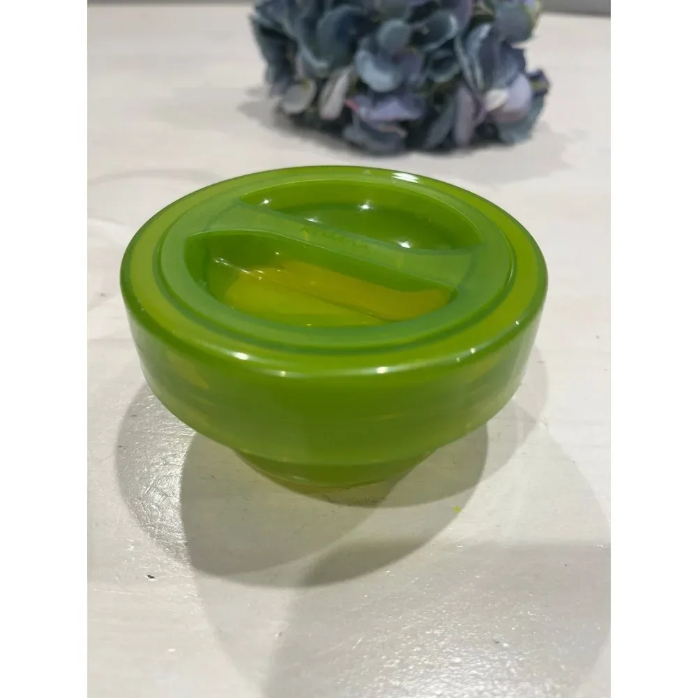 Komax green Salad Bottle with Leak Proof Salad Dressing Case‎